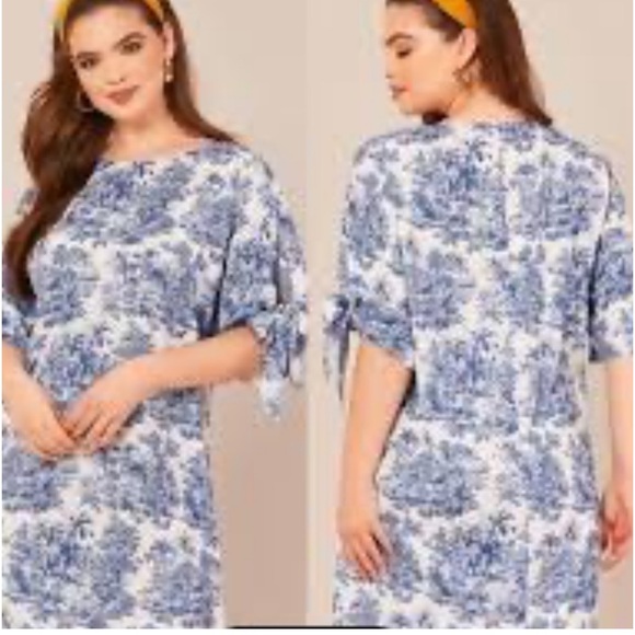 H&M Dresses & Skirts - H&M Petite Pregnancy Dress size 2